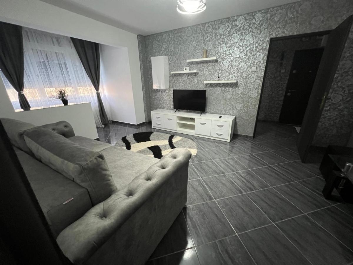 Apartamento Apartament Spatios, Zona Centrala In Iasi Exterior foto